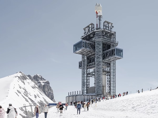 İnşaat süreci doğa koşulları nedeniyle büyük zorluklar içerse de bugün ziyaretçiler, Alp Dağları manzarası eşliğinde restoranda unutulmaz bir deneyim yaşıyor.