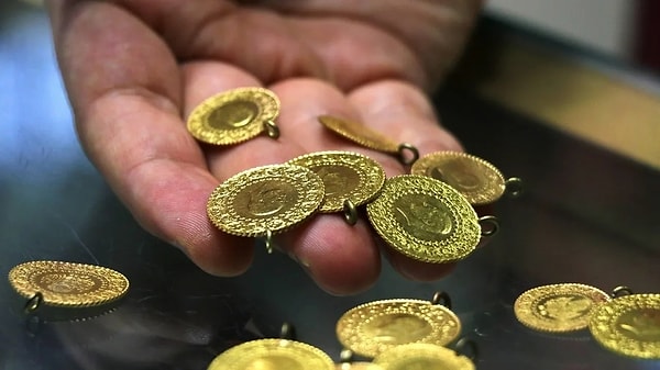 Merkez bankaları altına akın ediyor.