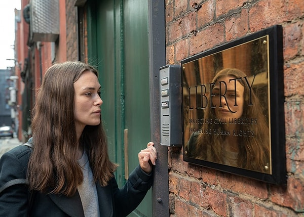 Official Secrets - (2019):