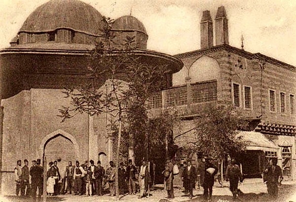 10. Saliha Sultan Sebili ve Çeşmesi