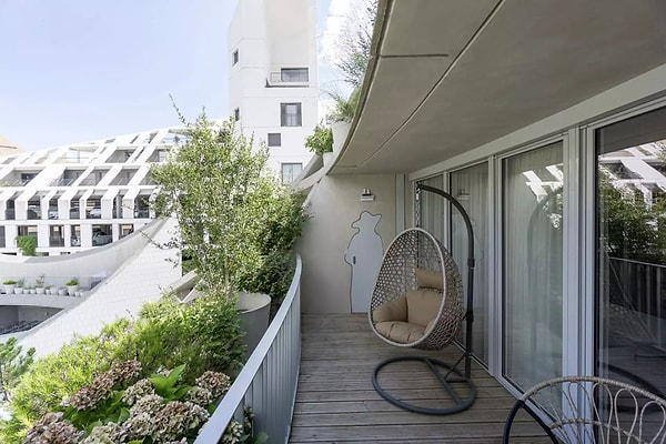 The 70-unit building was designed with environmental-friendly details.