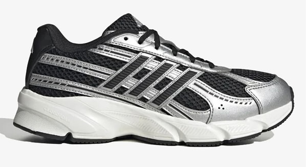 3. Adidas Technochaos 2000 Spor Ayakkabı bu hafta tarz sahiplerinin en çok sipariş verdiği ayakkabı oldu!