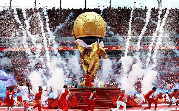 Futbolun en büyük organizasyonu olan FIFA Dünya Kupası, milyonlarca insanı tek bir ekran başında buluşturan, spor tarihinin en prestijli turnuvası olarak kabul ediliyor.