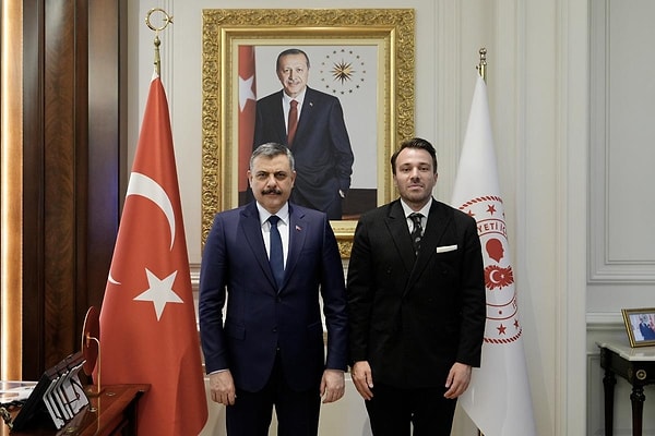 İçişleri Bakanı Çiftçi Emevi Camii'nde konuşmayı reddedip Kur'an-ı Kerim okuduğu görüntülerle de ilgili açıklama yaptı.