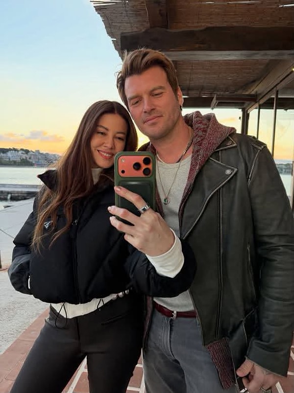 When it comes to the most admired couples in Turkey, Kıvanç Tatlıtuğ and Başak Dizer undoubtedly come to mind as one of the first names.