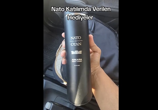 Şıklıktan ve lüksten ödün verilmeyen NATO toplantısında basına hediye edilen çantanın içeriği şöyle;
