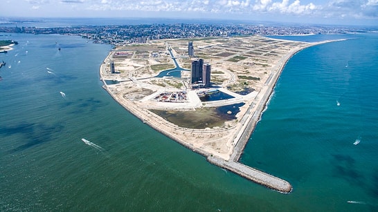 Massive New City Being Built in the Middle of the Ocean by Dredging Deep Sea Sand