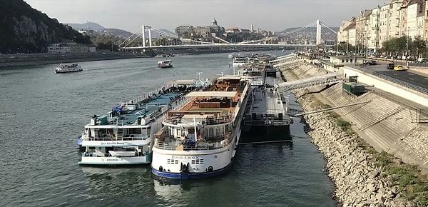 Avrupa’nın en önemli su kaynaklarından biri olan Tuna Nehri’ni kuraklık vurdu.