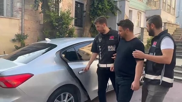 İstanbul Cumhuriyet Başsavcılığı tarafından Ahbap Derneği’ne yönelik yürütülen soruşturma kapsamında gözaltına alınan 10 şüphelinin sulh ceza hakimliğindeki işlemleri tamamlandı.