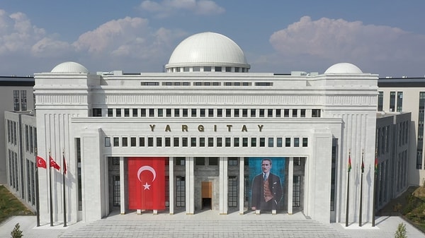 1 yıldan 3 yıla kadar hapis cezası istenebilir.