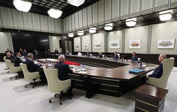 YAŞ kararları açıklandı.