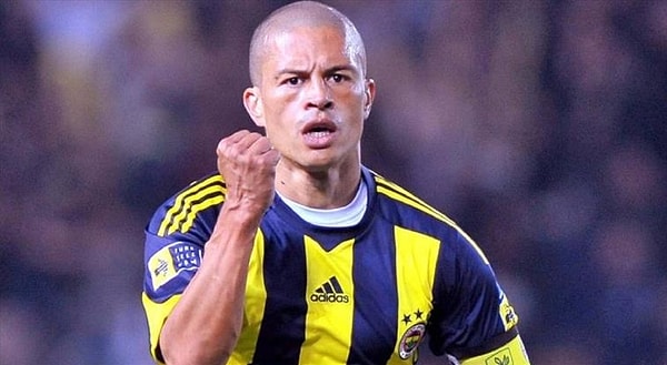 2. Bir Kadıköy Efsanesi: Alex de Souza