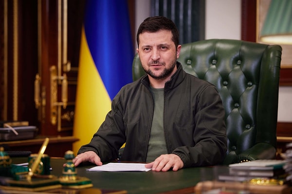 6. Volodymyr Zelenskyy hangi üniversiteden mezun olmuştur?