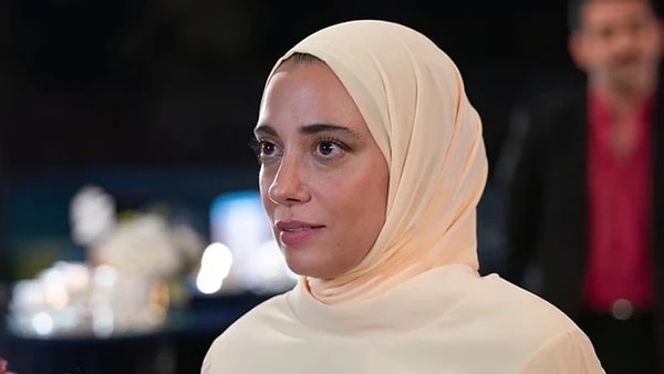 Kızılcık Şerbeti Yeni Sezonda Kadroda Kimler Olacak, Ne Zaman Başlıyor?