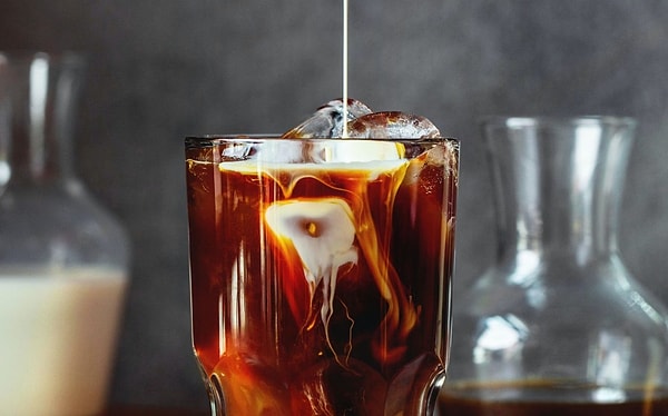 Gerçek Cold Brew ferahlığı saniyeler içinde hazır!