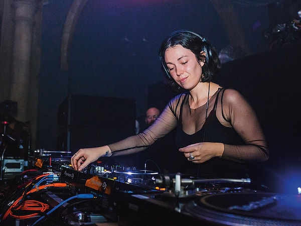 8. Kelly Lee Owens