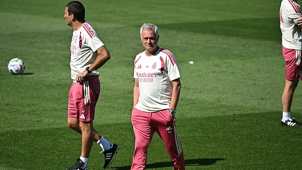 Mourinho, transferleri anlatırken Arda'yı unutmadı.
