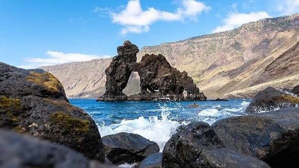 El Hierro not only stands out for its natural beauty, but also for its eco-friendly infrastructure.
