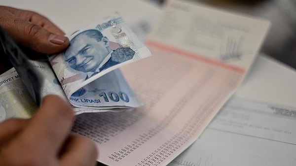 SGK uzmanı Özgür Erdursun, banka promosyonlarındaki tuzağı anlattı.