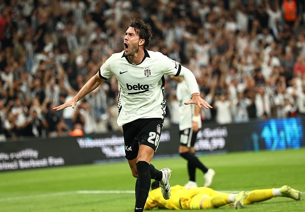 Beşiktaş'ın ilk 11'i: