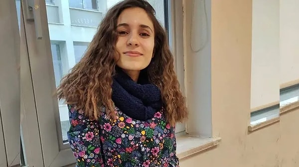 FBI görevlilerine verdiği ifadede olay günü orada bulunduğunu doğrulayan Altaş, Gülistan Doku’nun Mustafa Türkay Sonel tarafından araç içerisinde vurularak öldürüldüğünü gördüğünü öne sürdü.