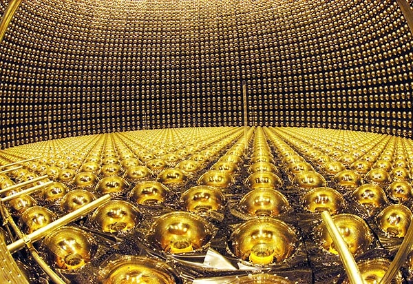 Super-Kamiokande made a mark in the history of science with the discovery of "neutrino oscillation" by the team led by Takaaki Kajita in 1998.