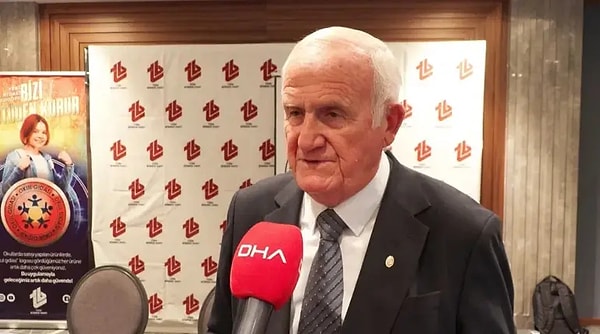 Vakıf Başkanı Timur Erk, bu uygulamanın devrim niteliğinde bir değişime zemin hazırlayacağını belirtti.