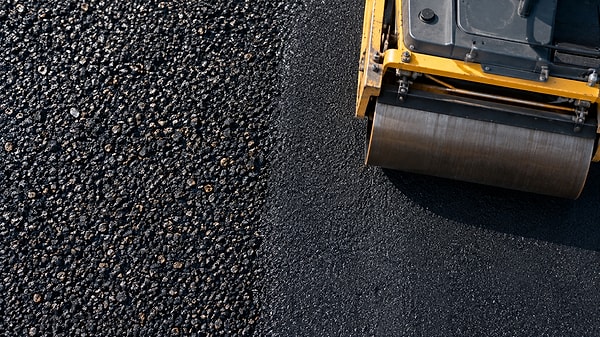 This newly developed method holds the potential to reduce emissions originating from asphalt layers by a significant 75%.