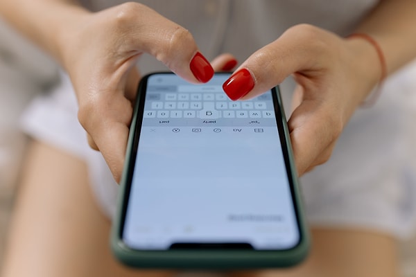 Bu kişiler için WhatsApp kişisel bir vitrin değil, sadece mesajlaşma ve iletişim kurma aracıdır.