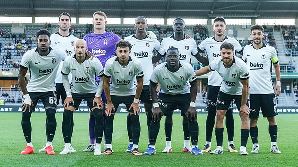 Beşiktaş'ta kalede Nübel, hücumda Vlahovic ile İlhan Fakılı forma giyecek isimler arasında.