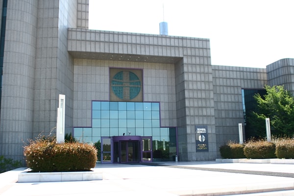 Hisseler günü tabanda kapattı