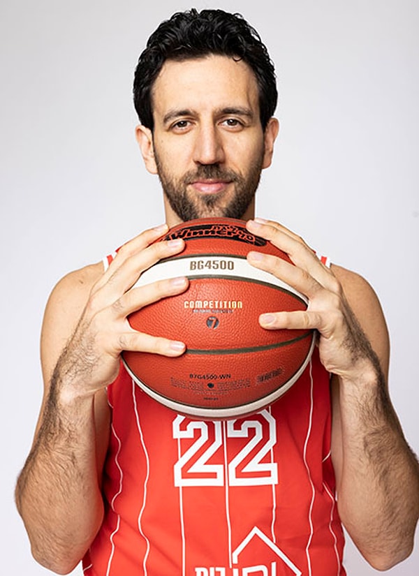 Vasilije Micic, LeBron James'ten çok kazanan isim olarak listenin başında yer alıyor.