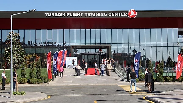 II. Pilotluğa Geçiş LIFUS Sonrasına Bırakıldı, Eğitim Borcu Kesintileri 2027'ye Ertelenebilecek.