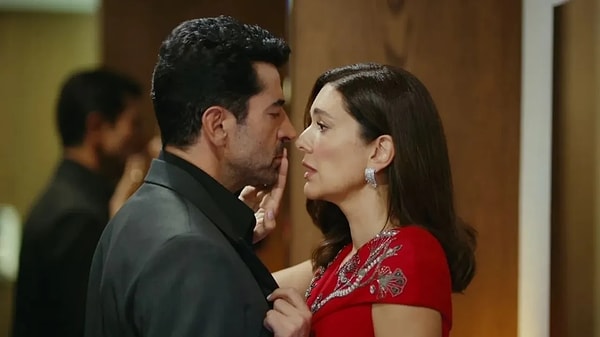 Kenan İmirzalıoğlu ve Bergüzar Korel'i 11 yıl sonra yeniden buluşturan A.B.İ., ikinci sezonunun 5. bölümünde final yapacak.