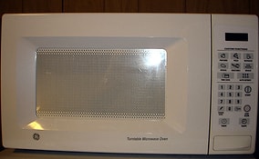 Why Does Your Microwave Plate Turn Left Sometimes and Right Others?