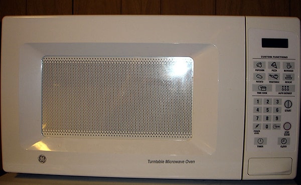 Why Microwave Turntables Change Direction Unexpectedly