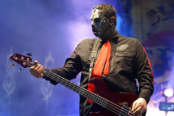 9. Slipknot - Paul Gray'nin ölümü.