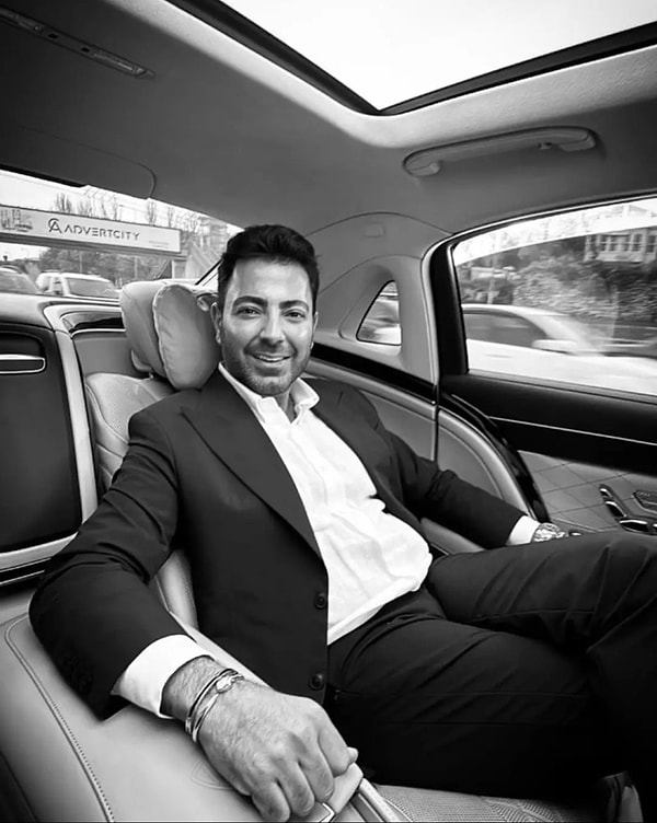 Sosyal medyada ünlülerin kuyumcusu olarak bilinen Ersan Diamond'ın sahibi Ersan Gülmez'i çalışanları şikayet etti.