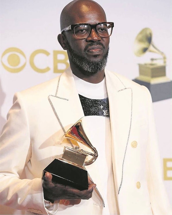 Black Coffee, 2022'de Grammy kazanan ilk Afrikalı sanatçı olmuştu.