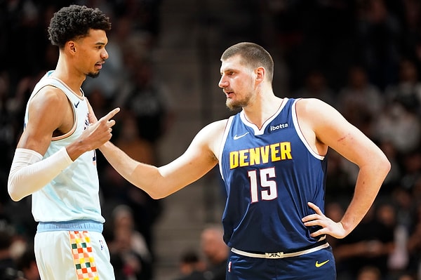 Doncic, Giannis ve Brunson ilk altıda.