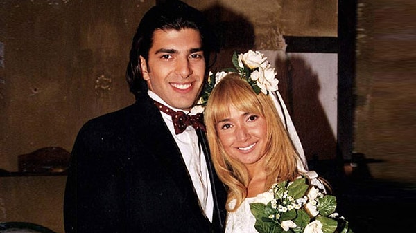 Çılgın Bediş'le tanıdığımız Cenk Torun, 52 yaşında olmasına rağmen fit haliyle dikkat çekiyor.