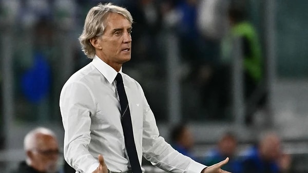 Mancini yoğun fikstürü düşündü.