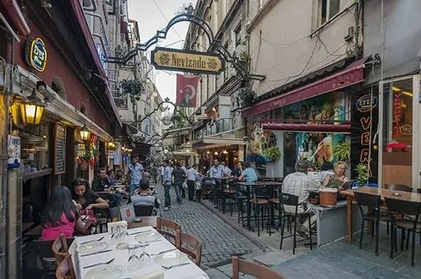 İstanbul'da Maç İzlenecek En İyi Yerler: İlçe İlçe Liste