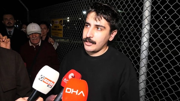İlk sözlerini içeride kalanlara ayırdı.