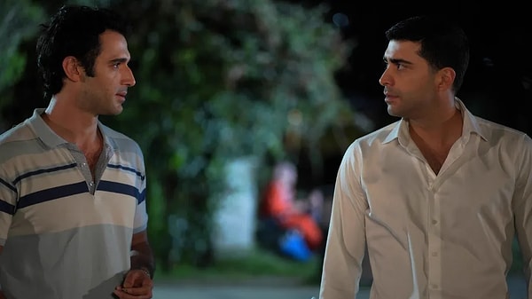 Aziz'in Simay'dan gizlice aldığı parayla kamyon alması, Sadık'ın "Altında kalasın onun!" bedduasına yol açtı.