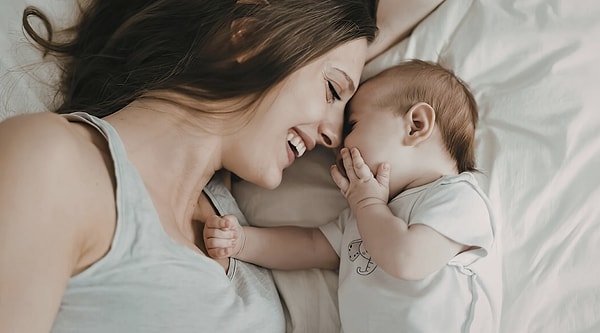 8 Aylıkken Gülüşü Bebek Başlatıyor