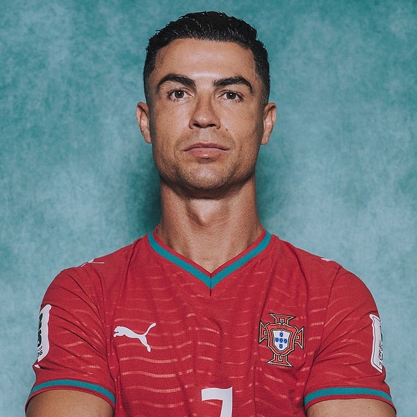 Kriz, Norveç deplasmanında ısınan Ronaldo'nun oyuna alınmamasıyla başladı
