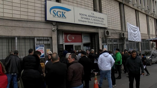 Emekli maaşı ne kadar olacak? SSK ve Bağ-Kur maaş tablosu!