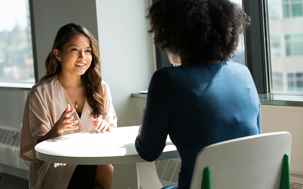 1. EMDR: Göz hareketleriyle anıyı yeniden işlemek