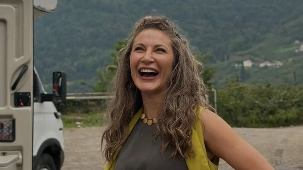 Ece Dizdar'ın vedasıyla ayrılık sayısı 6'ya çıktı, dizi bir de erteleme kararıyla karşılaştı.